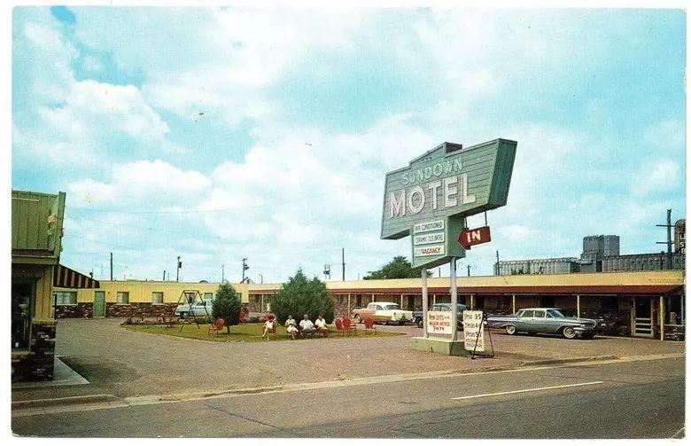 Sundown Motel